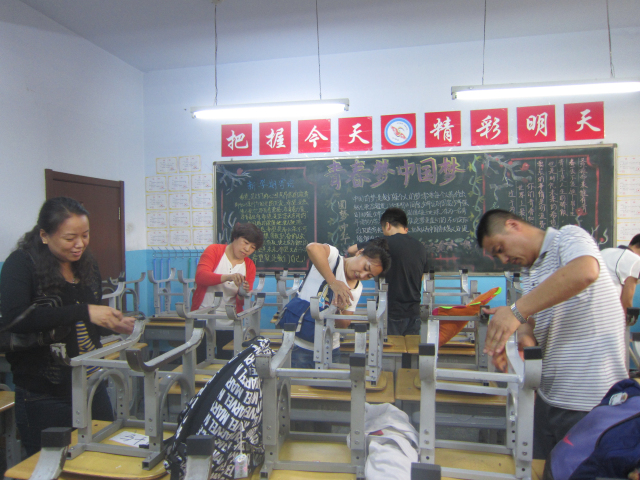 多一份细心、第一份思考；多一份付出、多一份感动.jpg